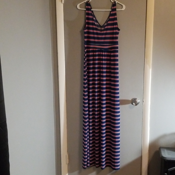 West Loop Maxi dress - Picture 4 of 6